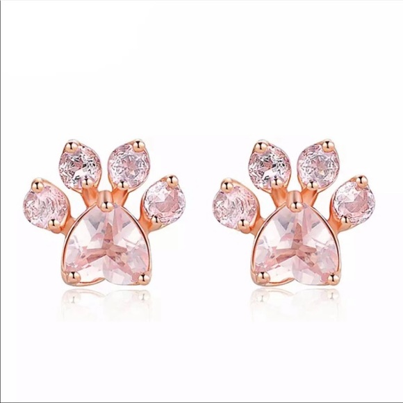 🐶NEW ROSE GOLD BEAR AND DOG PAW STUD EARRINGS🐻 - Picture 2 of 3